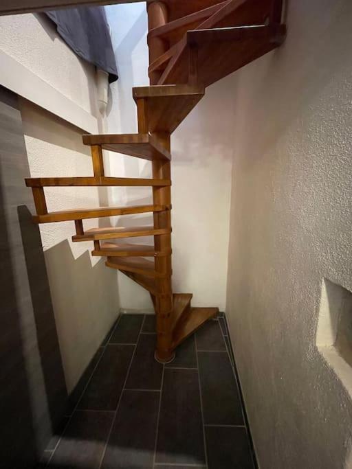 Charmante Maison De Village Au Pied Du Luberon Cabrieres-d'Aigues المظهر الخارجي الصورة