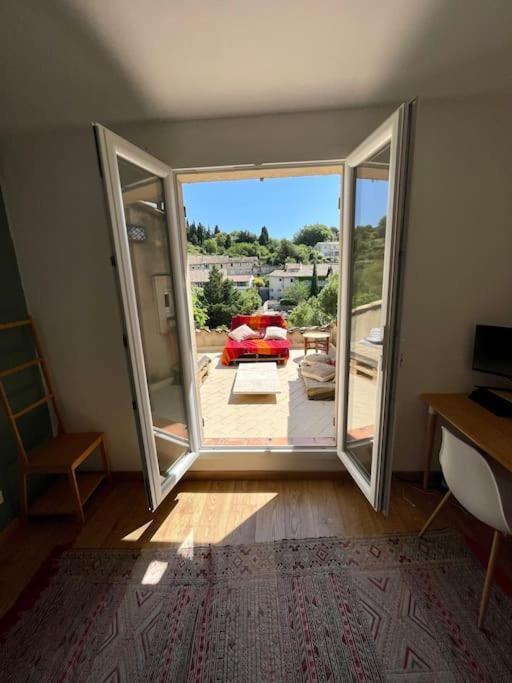 Charmante Maison De Village Au Pied Du Luberon Cabrieres-d'Aigues المظهر الخارجي الصورة